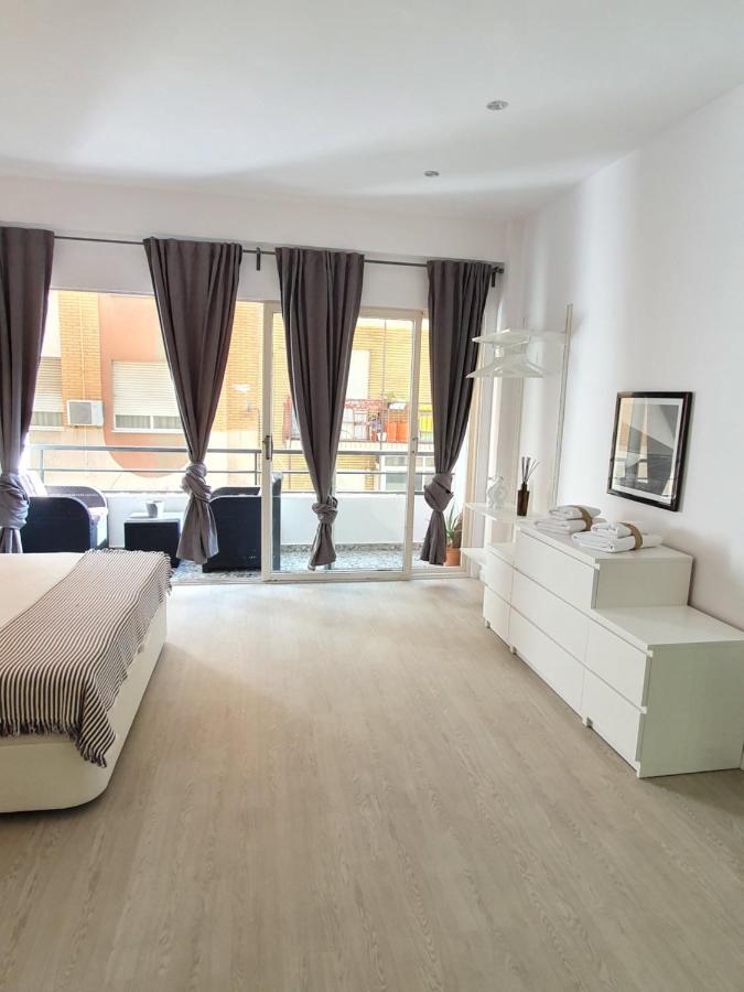 אליקאנטה Casamila Guest House מראה חיצוני תמונה