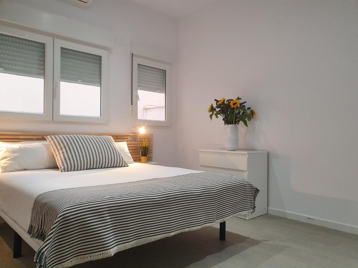 אליקאנטה Casamila Guest House מראה חיצוני תמונה
