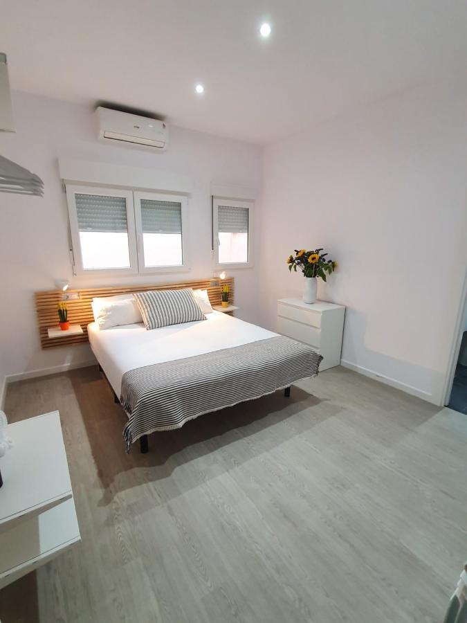 אליקאנטה Casamila Guest House מראה חיצוני תמונה